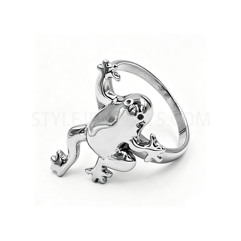 3D Sculpted Climbing Frog Shape Polished 316L Stainless Steel Animal Statement Finger Ring